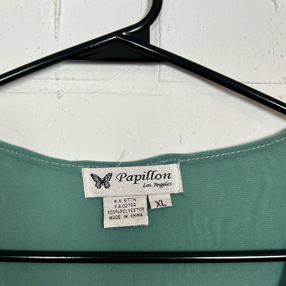 Papillon Stunning Sequin Top - Picture 4 of 4